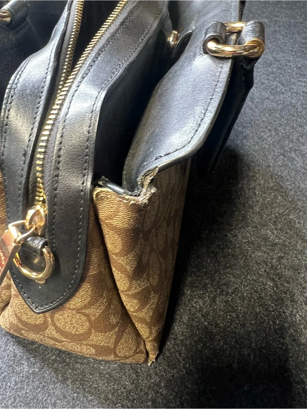 Coach vtg lillie